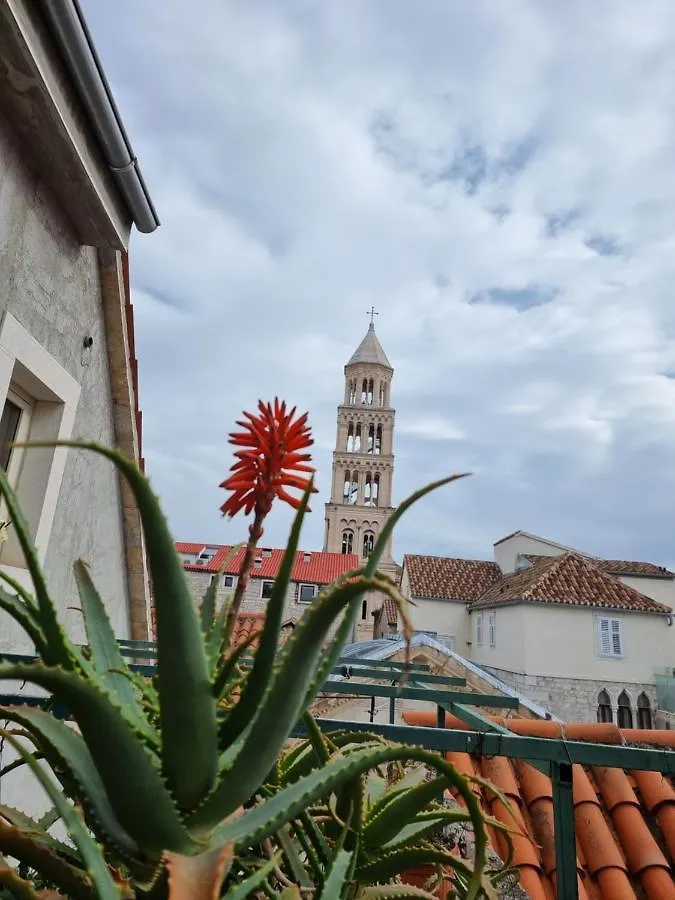 *** Pensionat Malena Palace Experience Split Kroatien