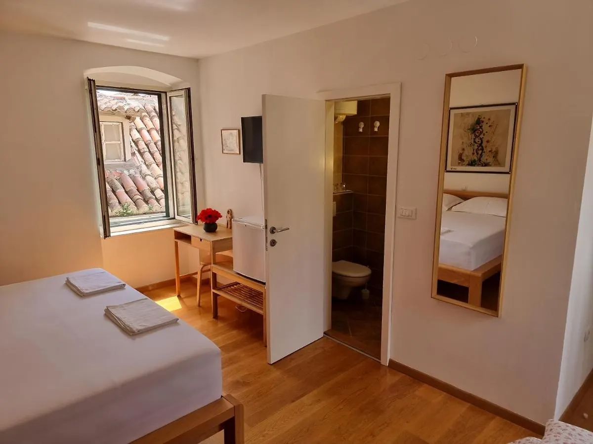 Malena Palace Experience Split