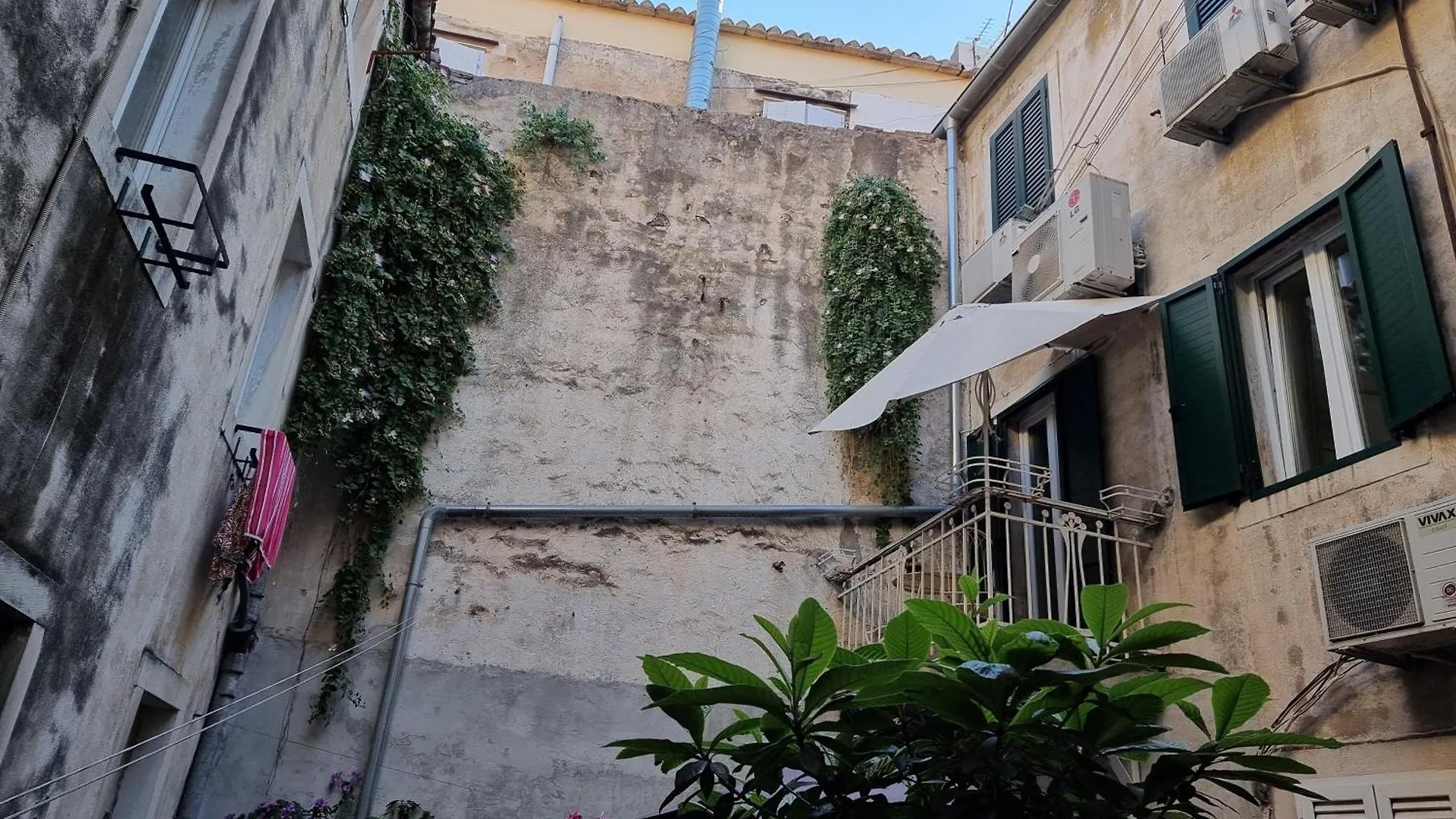 Malena Palace Experience Split 3*,