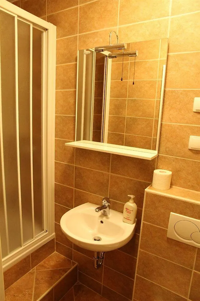 Malena Palace Experience Split Guest house